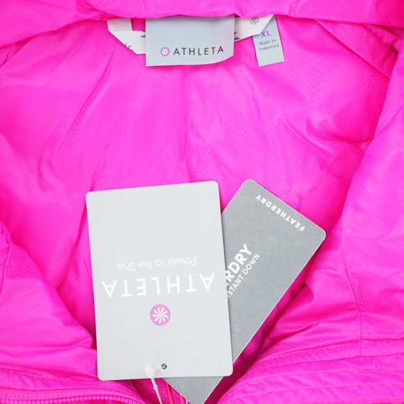 Athleta Downalicious Deluxe Vest - Picture 7 of 7